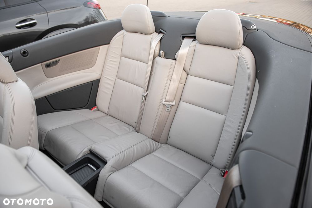 Volvo C70 2.4i Summum - 21