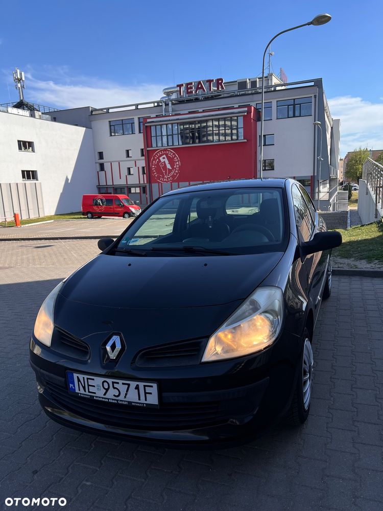 Renault Clio - 13