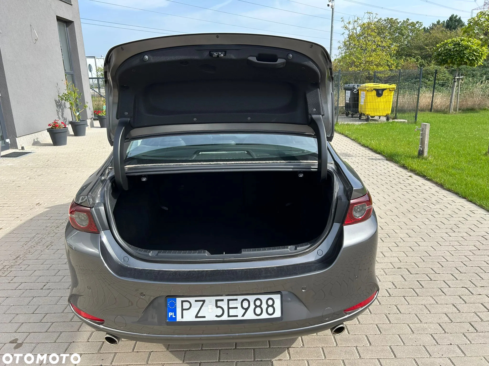 Mazda 3 - 9