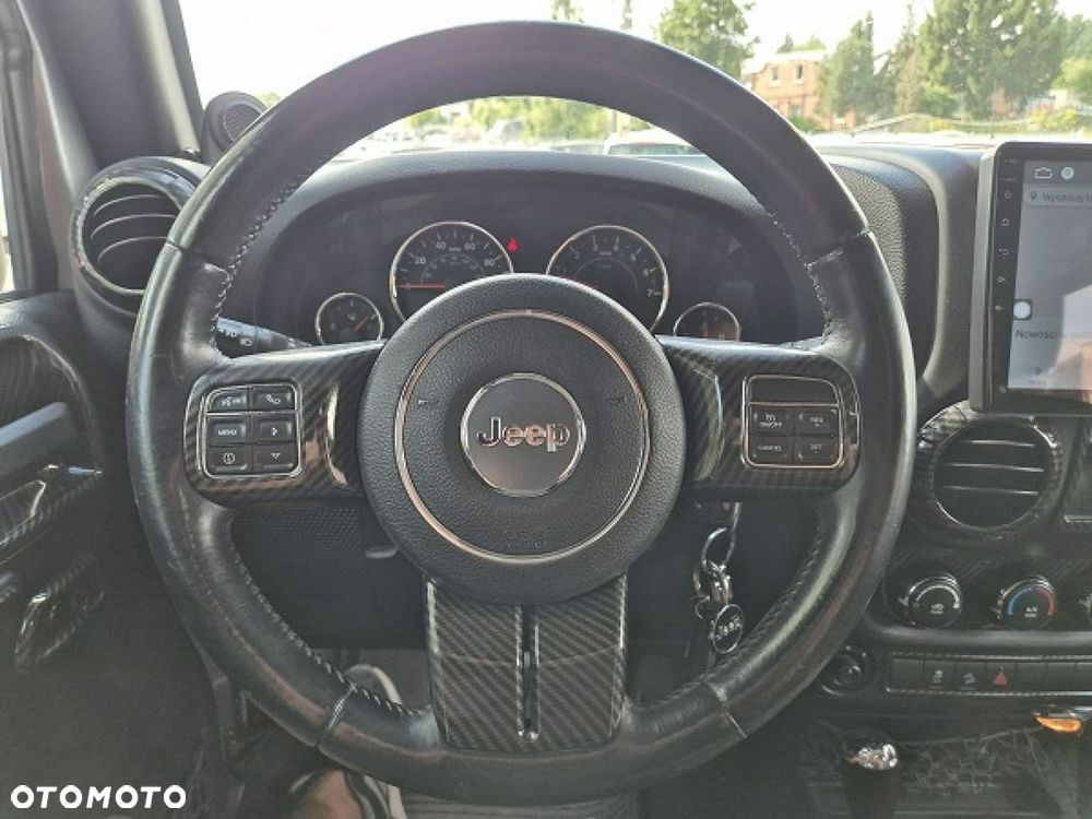 Jeep Wrangler - 23