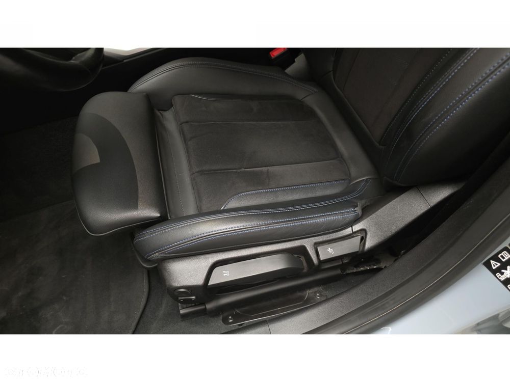 BMW Seria 3 320d xDrive mHEV M Sport - 19