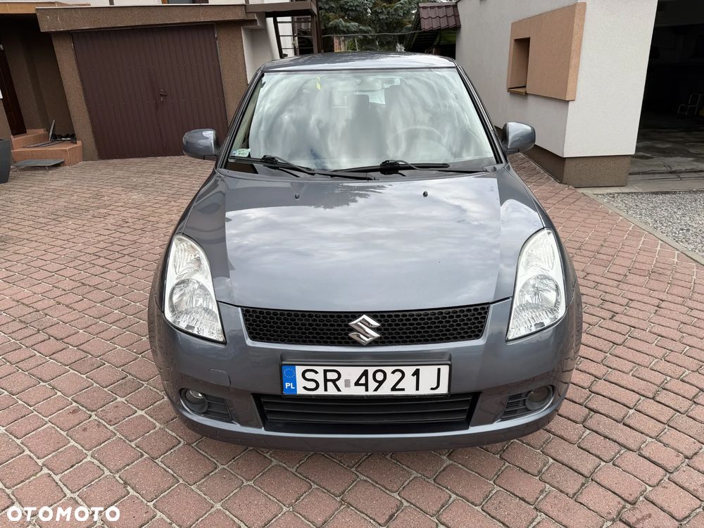 Suzuki Swift 1.3 GS / Premium 4WD - 38