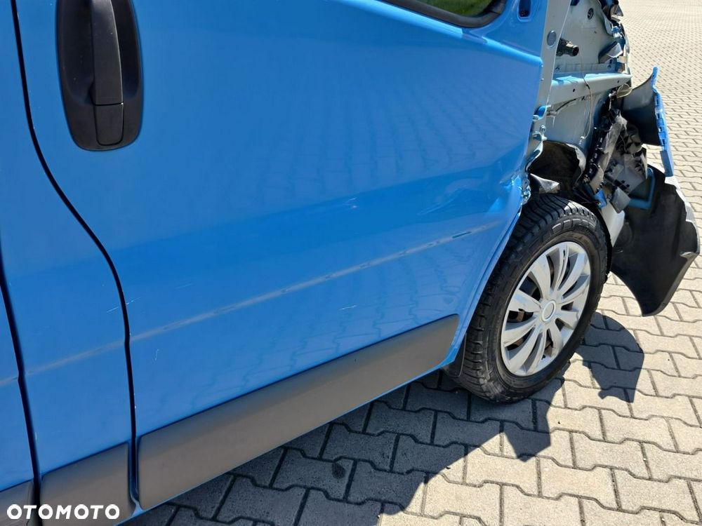 Renault Trafic - 15
