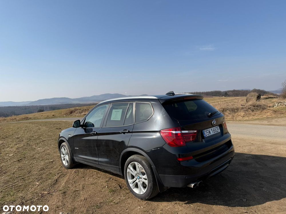 BMW X3 xDrive35i Sport-Aut - 4