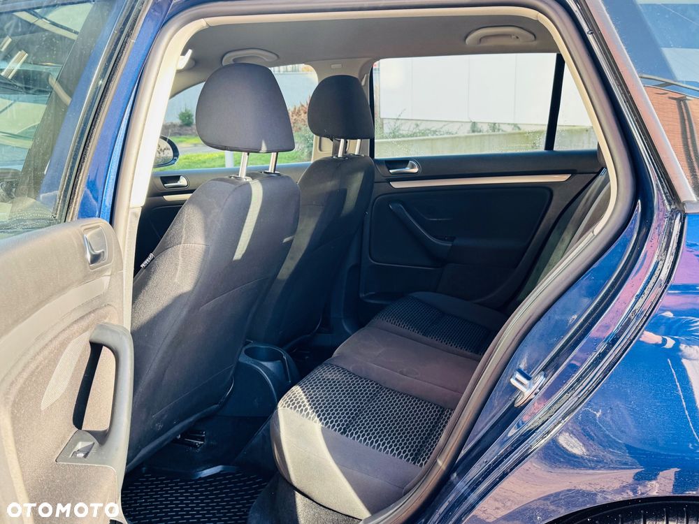 Volkswagen Golf Variant 1.4 TSI Comfortline DSG - 36