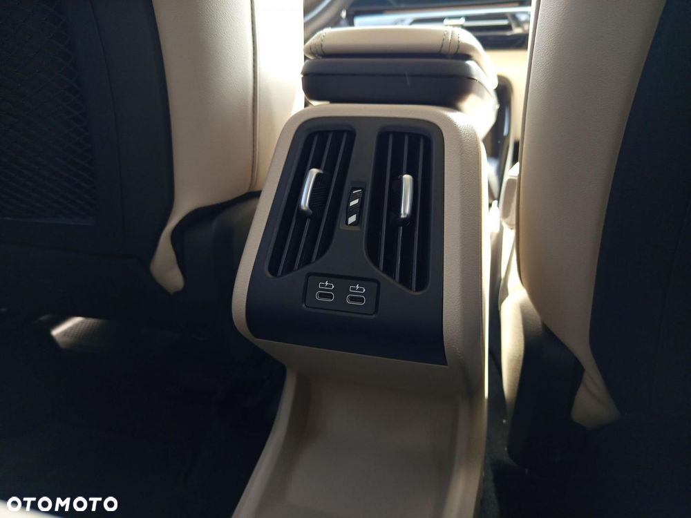 BMW X1 - 21