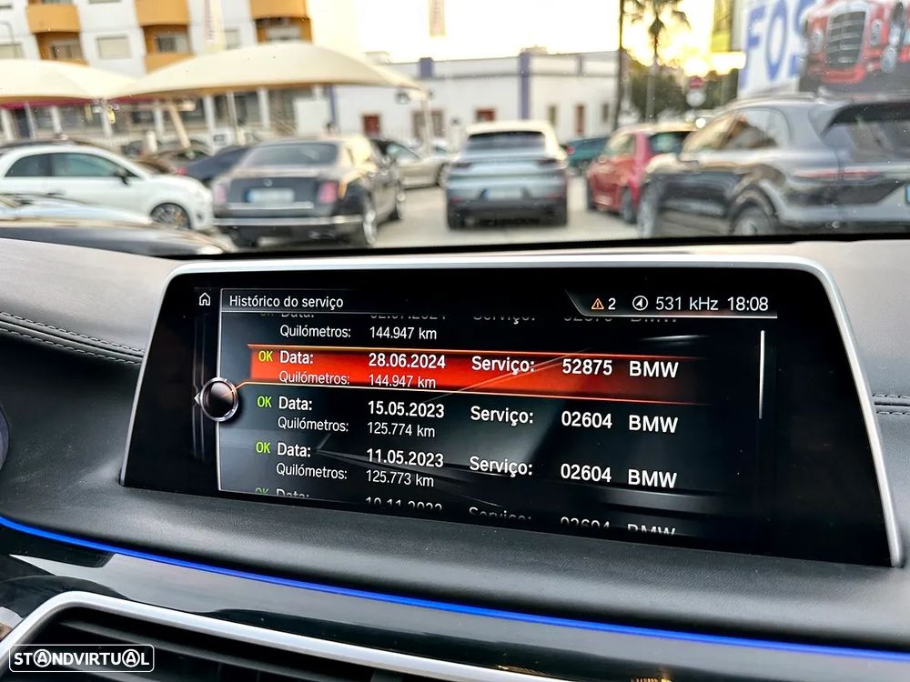 BMW 730 d Pack M - 38