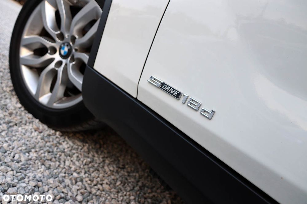 BMW X1 sDrive18d xLine - 20
