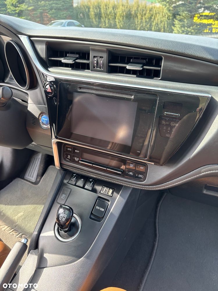 Toyota Auris - 26