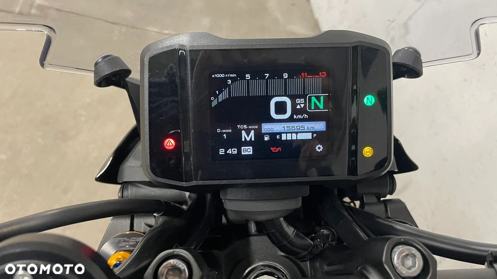Yamaha MT - 6