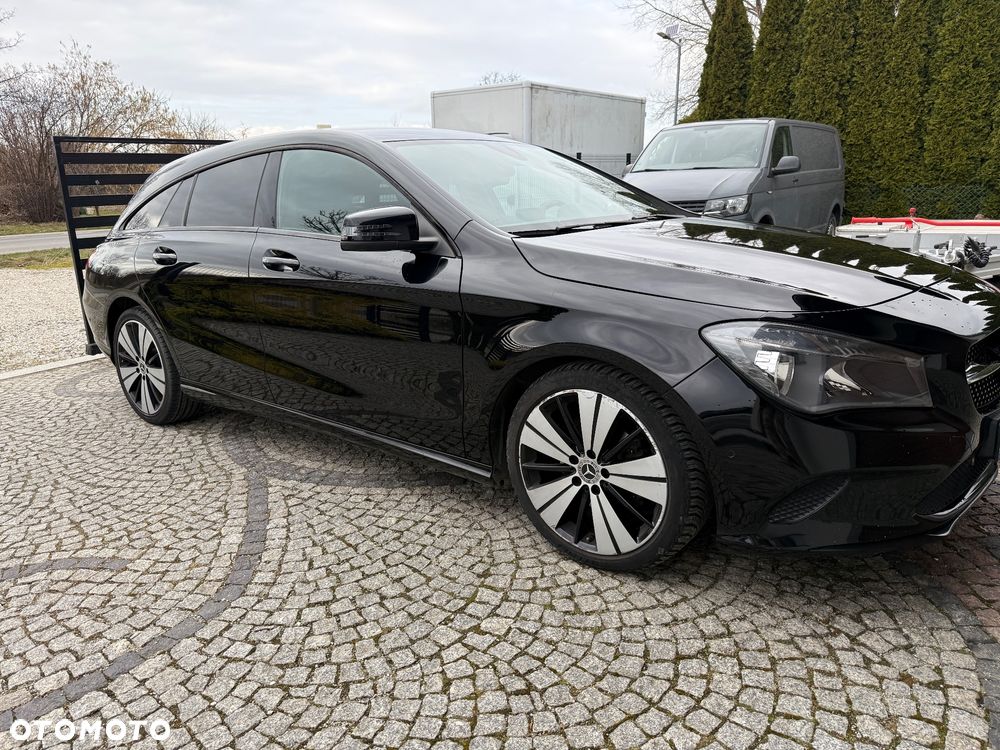Mercedes-Benz CLA - 10