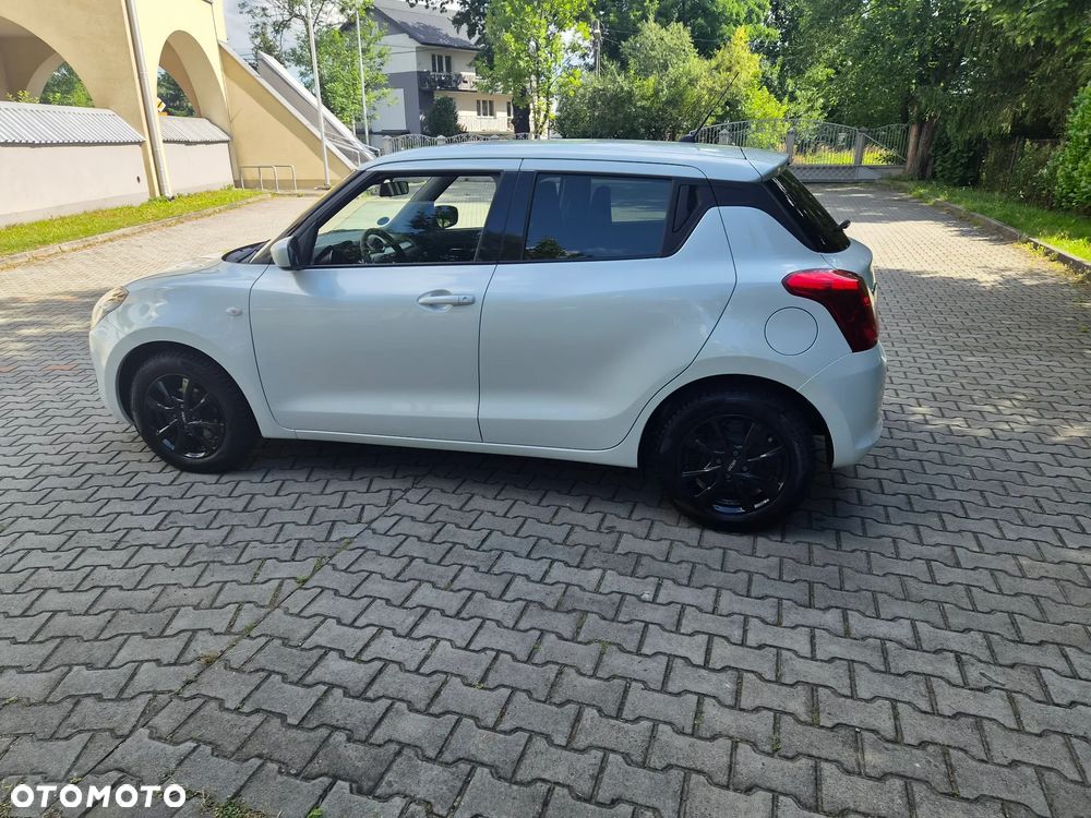 Suzuki Swift 1.2 Dualjet Hybrid CVT Comfort - 11
