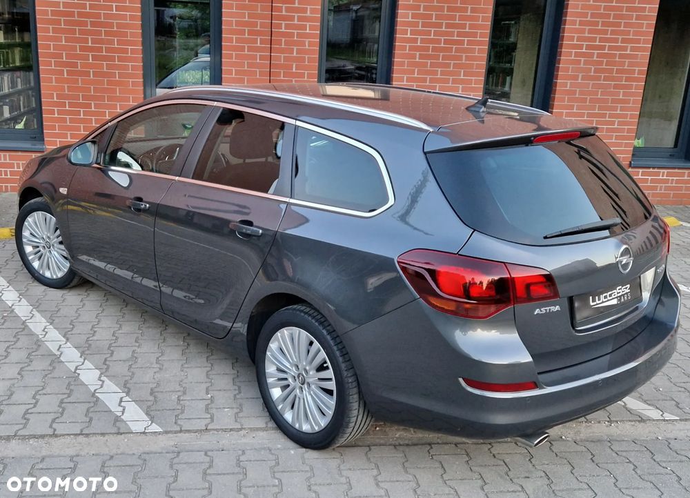 Opel Astra 1.4 T Sport - 6