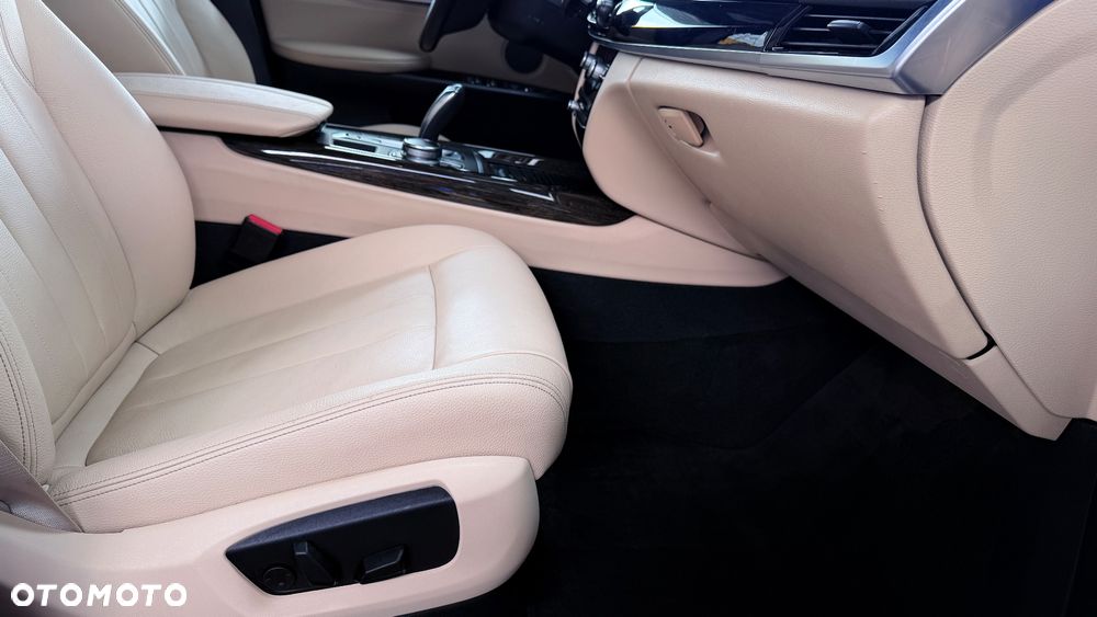 BMW X5 xDrive40e - 30