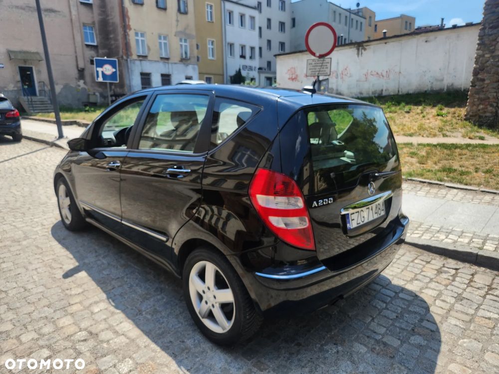Mercedes-Benz Klasa A 200 Avantgarde Special Edition - 4