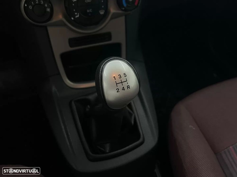 Ford Fiesta 1.4 TDCi Connection - 15