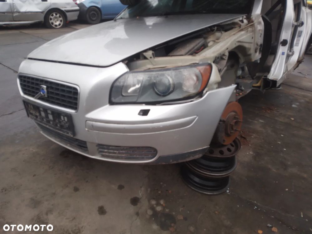 VOLVO S40 II 03-07 2.0 D 4204 T  SILNIK KOMPLETNY GWARANCJA - 6