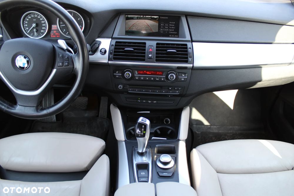 BMW X6 - 12