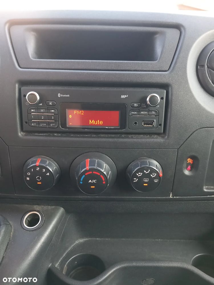 Renault Master - 13