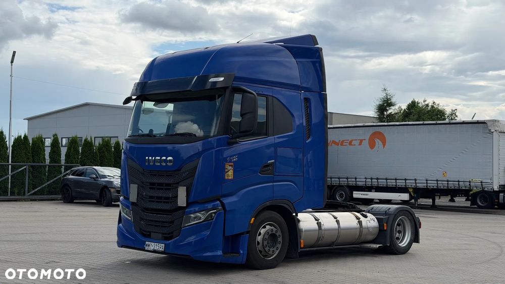 Iveco S-WAY - 2