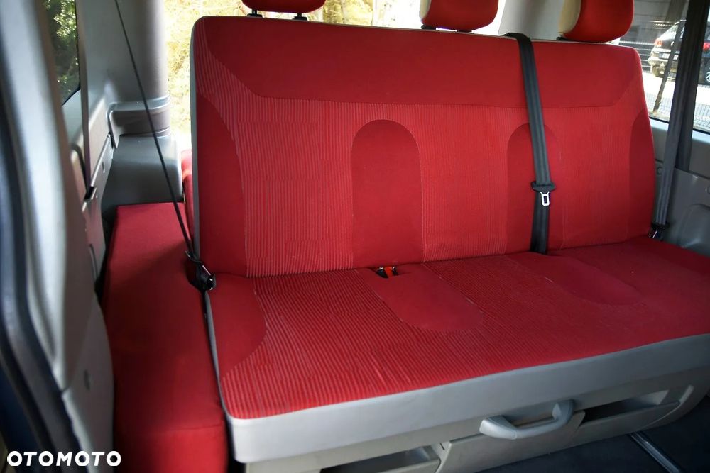 Opel Vivaro - 31