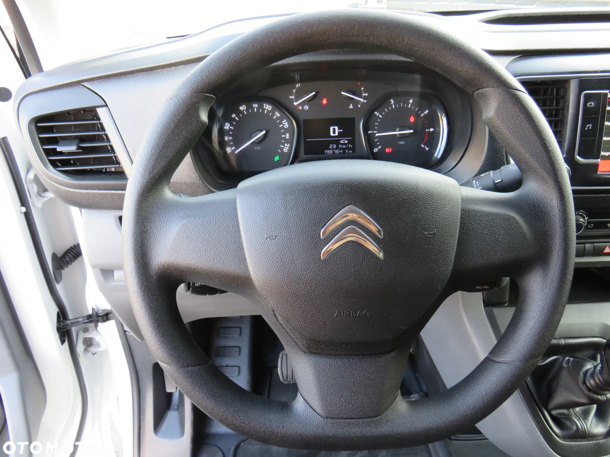 Citroën Jumpy Long 2.0 Blue HDI 120Ps - 27