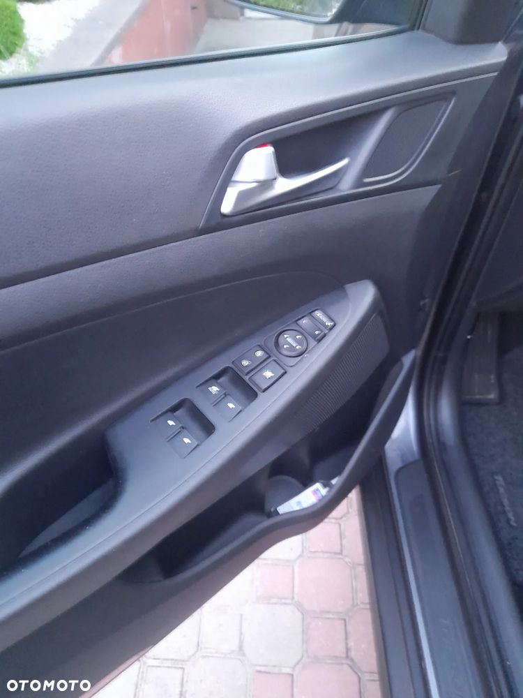 Hyundai Tucson - 11
