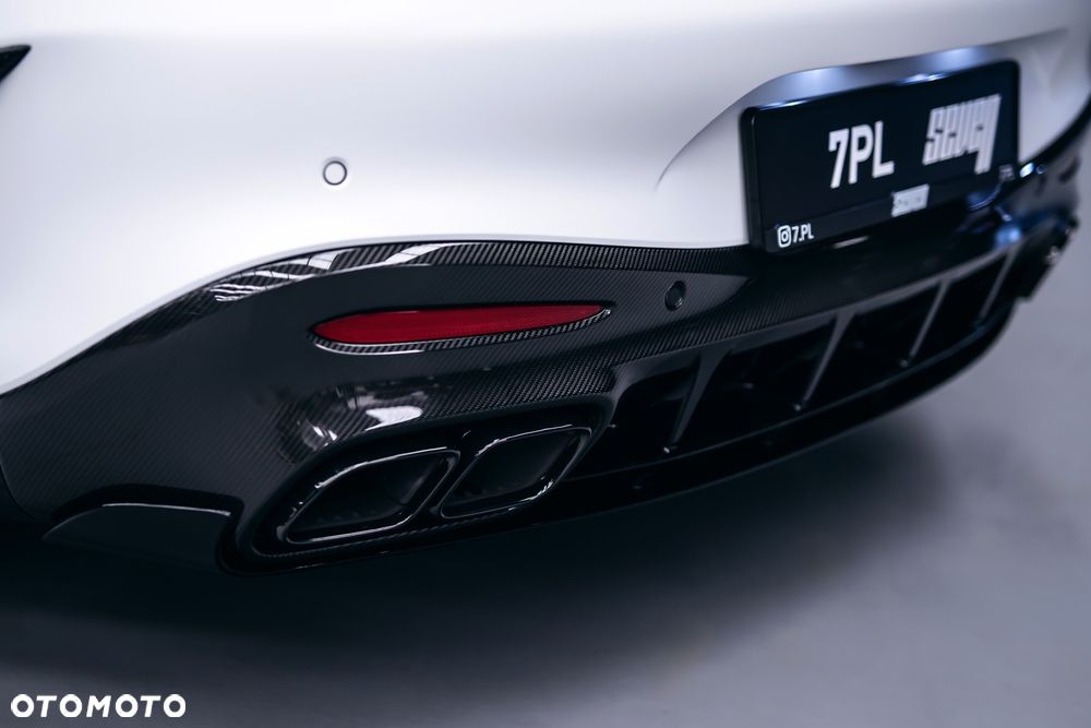 Mercedes-Benz AMG GT - 12