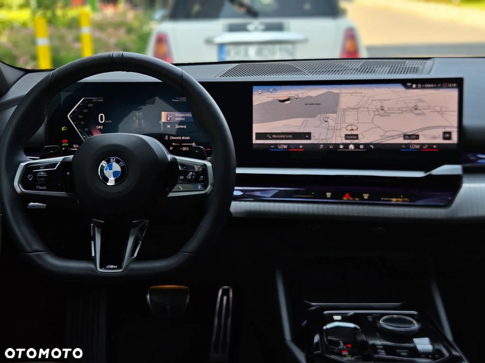 BMW Seria 5 520d xDrive mHEV M Sport - 29