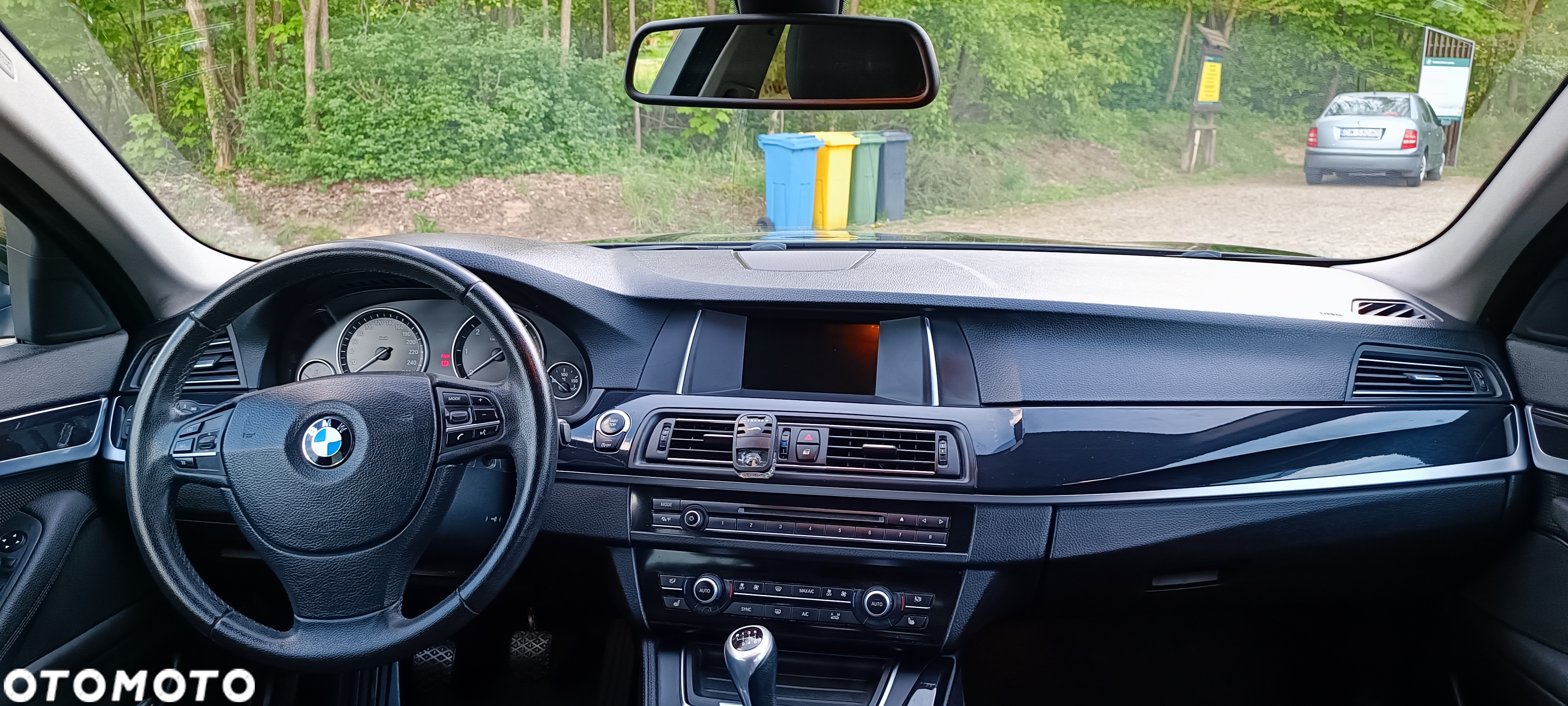 BMW Seria 5 520d Touring - 14