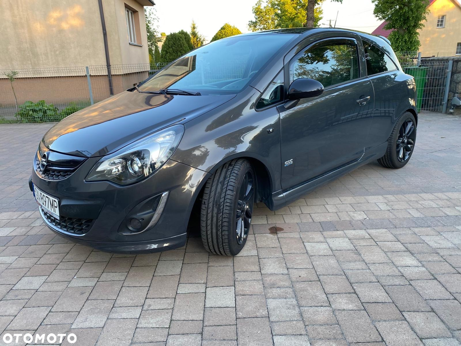 Opel Corsa 1.4 16V Navi - 2