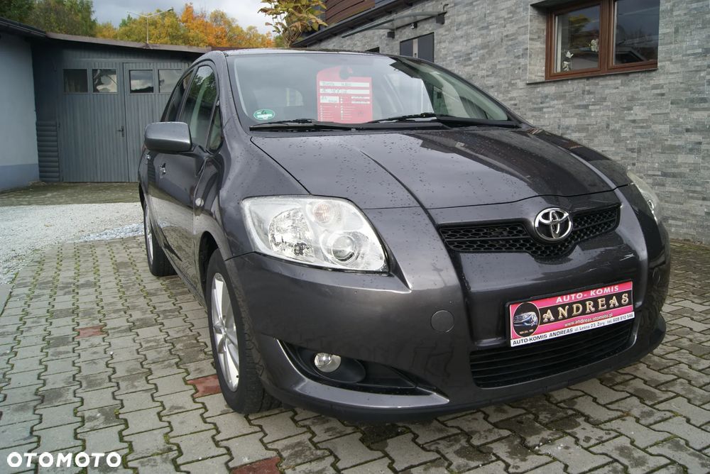 Toyota Auris 1.4 VVT-i - 1