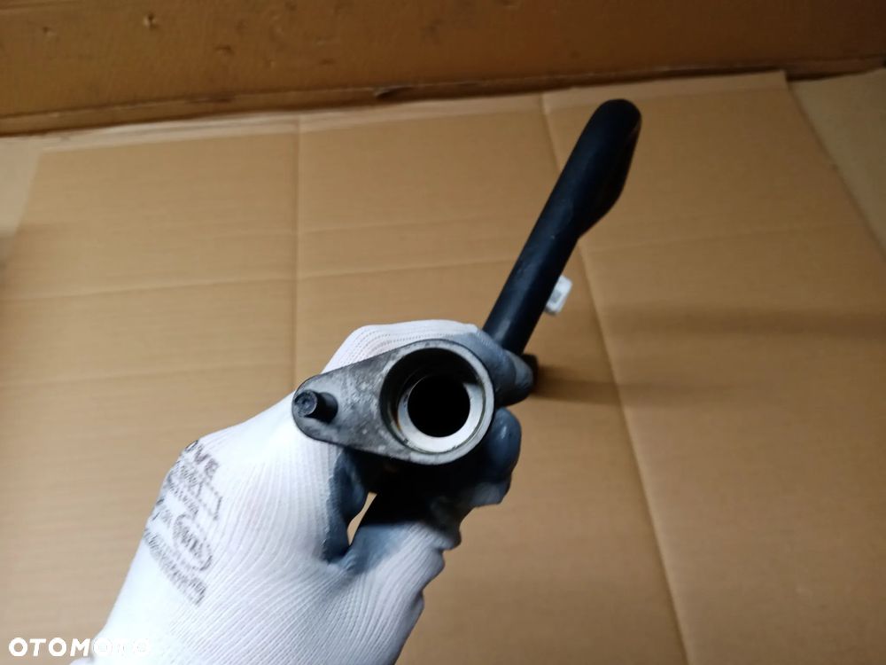 Przewód rurka oleju olejowa BMW M5 G30 F90 4.4 V8 8092199 - 3