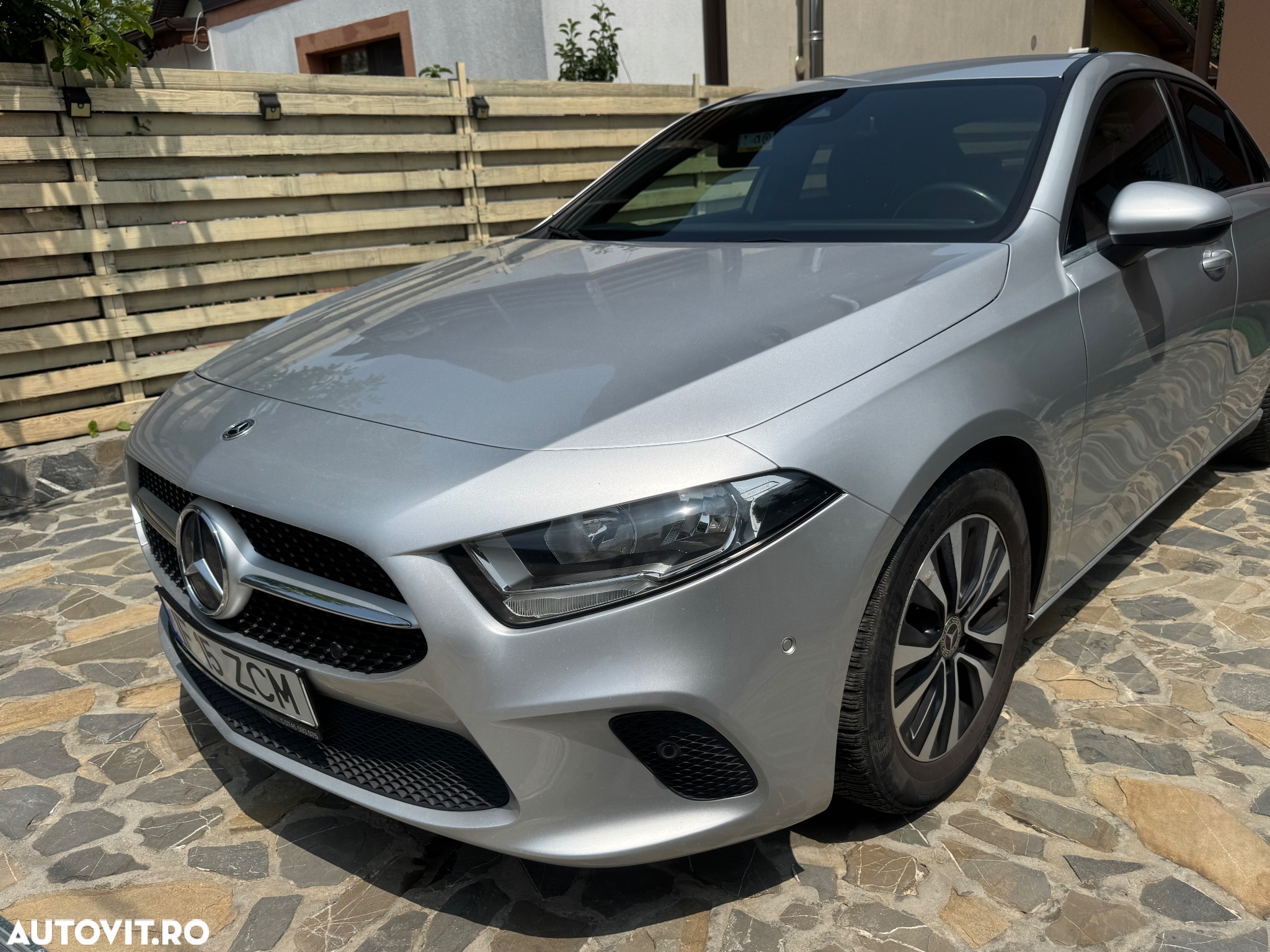 Mercedes-Benz A 180 d 7G-DCT Progressive - 3
