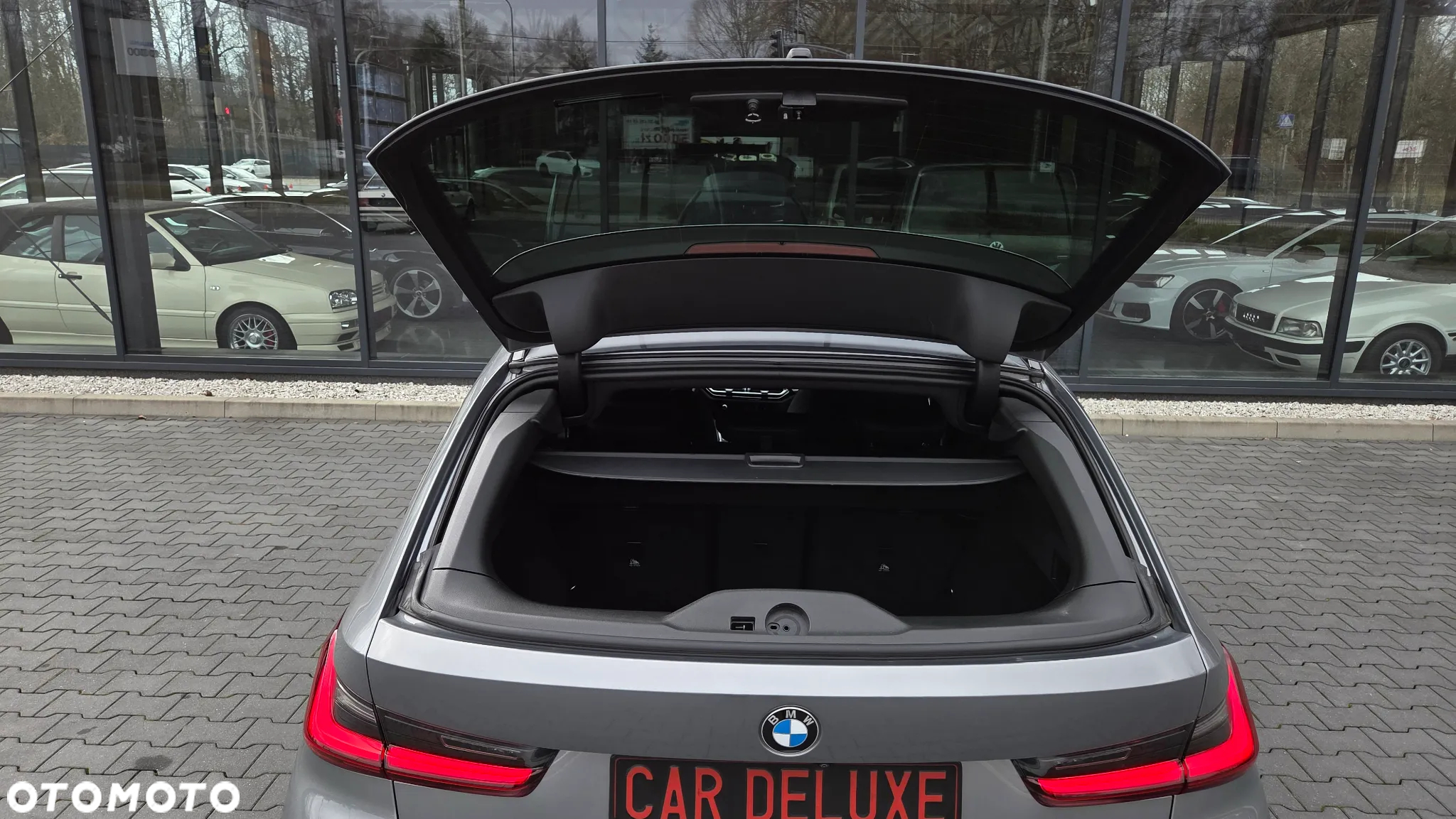 BMW Seria 3 320d xDrive M Sport sport - 29