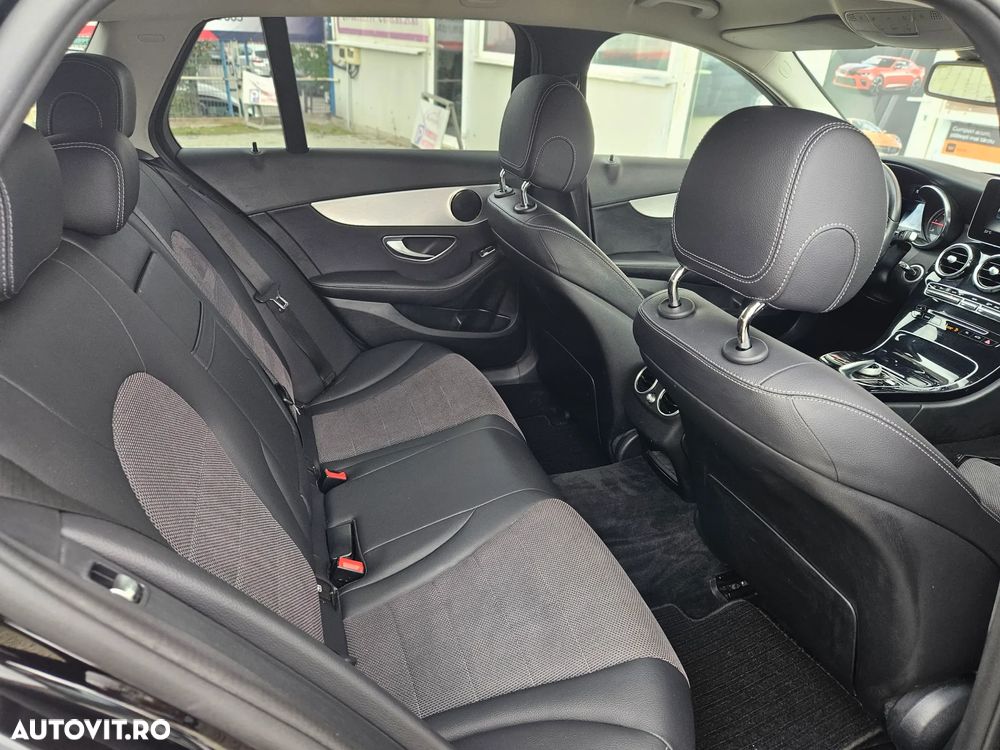 Mercedes-Benz C 220 (BlueTEC) d T 7G-TRONIC AMG Line - 21