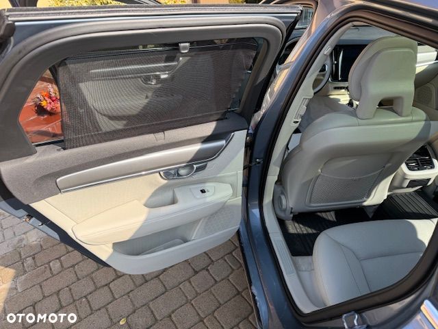 Volvo V90 D4 Geartronic Momentum - 18