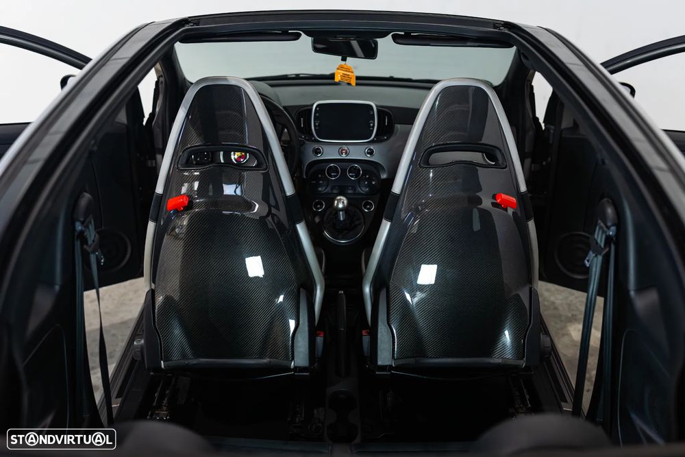 Abarth 595C 1.4 T-Jet Pista - 21