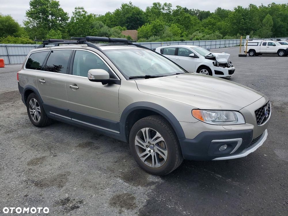 Volvo XC 70 - 5