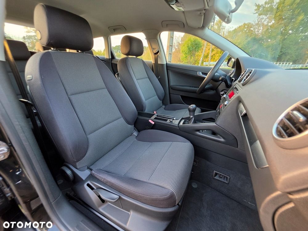 Audi A3 Sportback 1.4 TFSI Attraction - 30