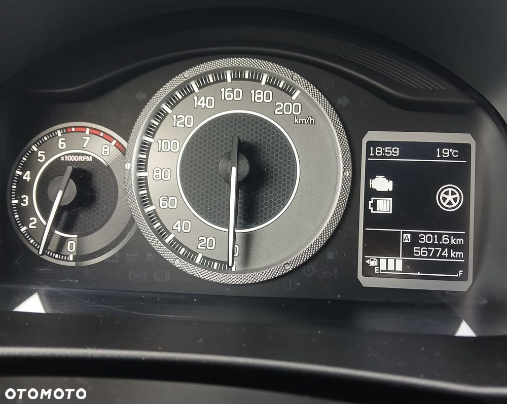 Suzuki Ignis 1.2 SHVS Premium - 12