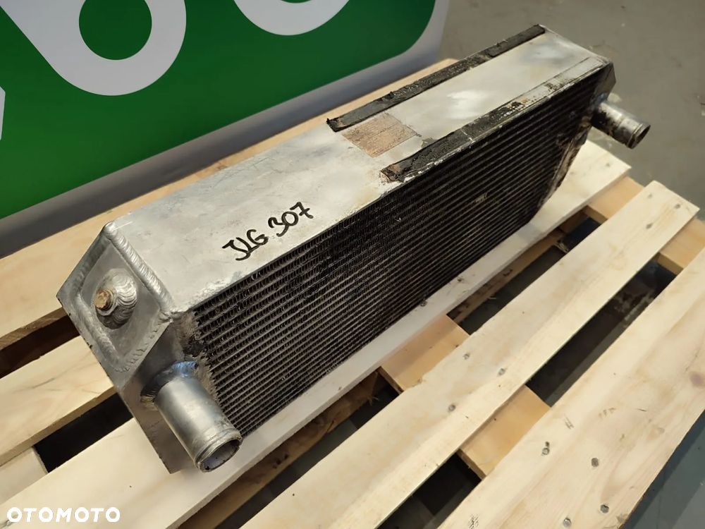 Chłodnica oleju JLG 307 - 6