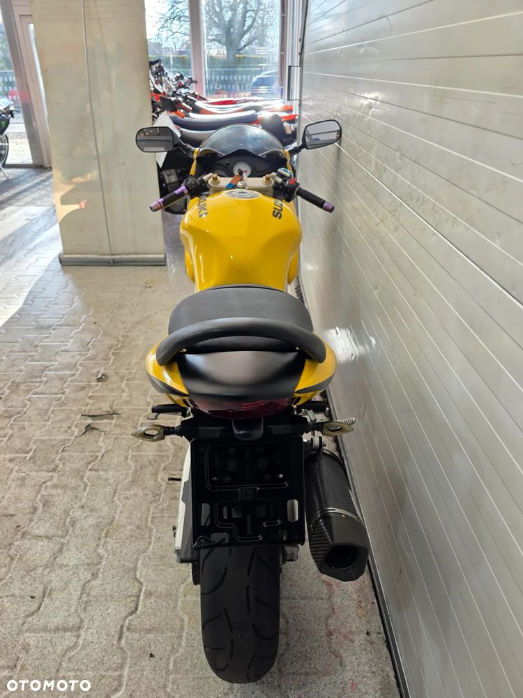 Suzuki SV - 21