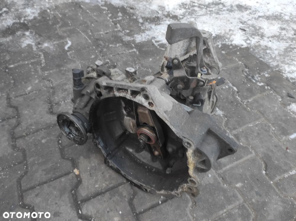 SKRZYNIA BIEGÓW EGR 5 BIEGÓW 1.9 TDI SPRAWNA SEAT LEON 1 TOLEDO 2 VW GOLF 4 BORA AUDI A3 8L SKODA OCTAVIA 1 WYSYŁKA !!!!! - 1