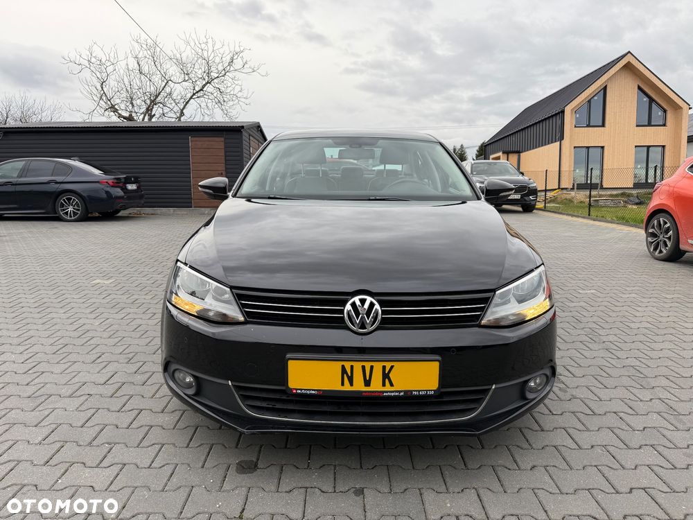 Volkswagen Jetta 1.4 TSI DSG Comfortline - 2
