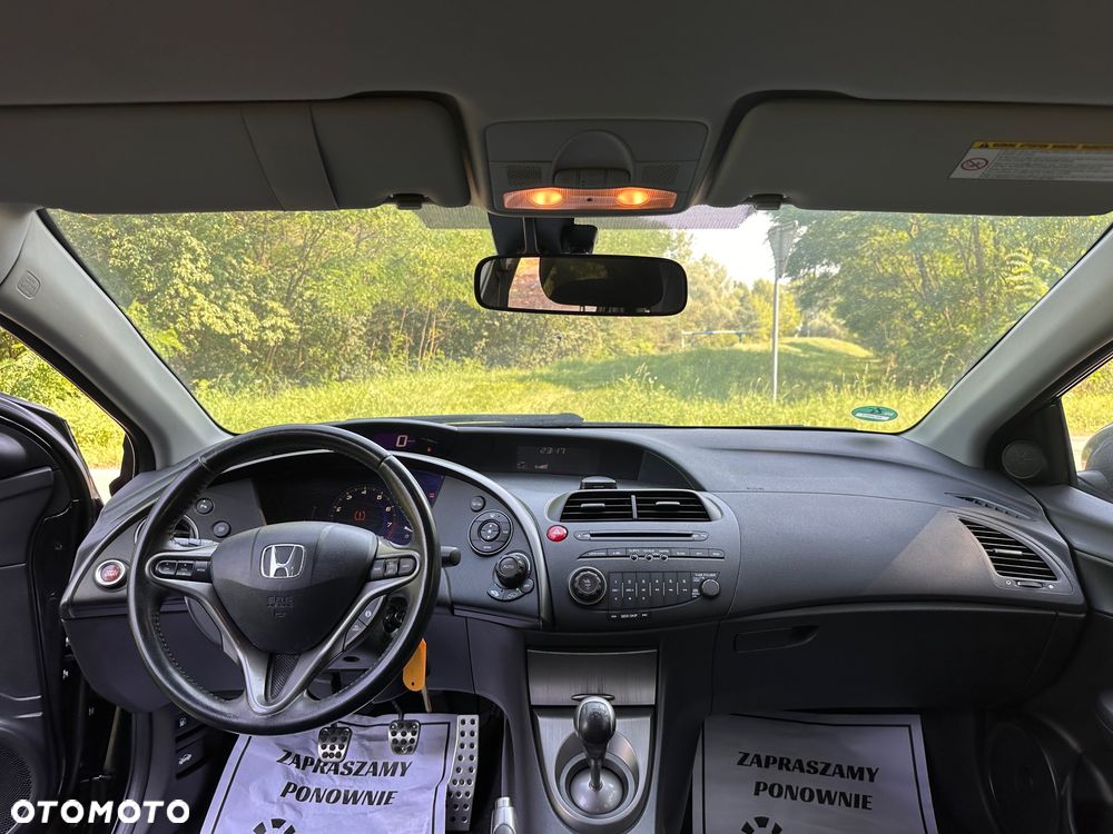Honda Civic 1.8i-VTEC Sport - 12