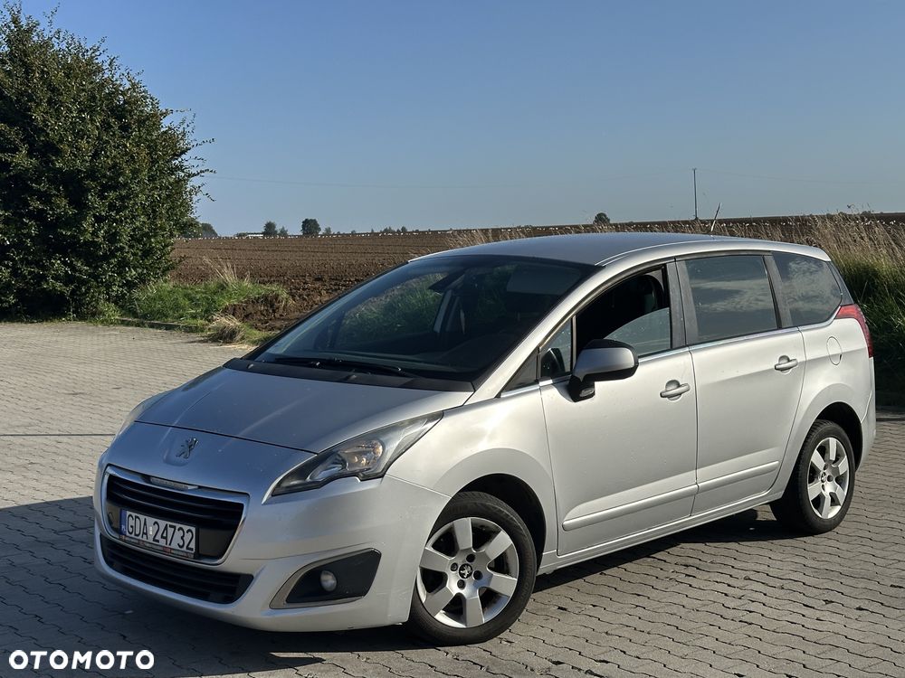 Peugeot 5008 - 3