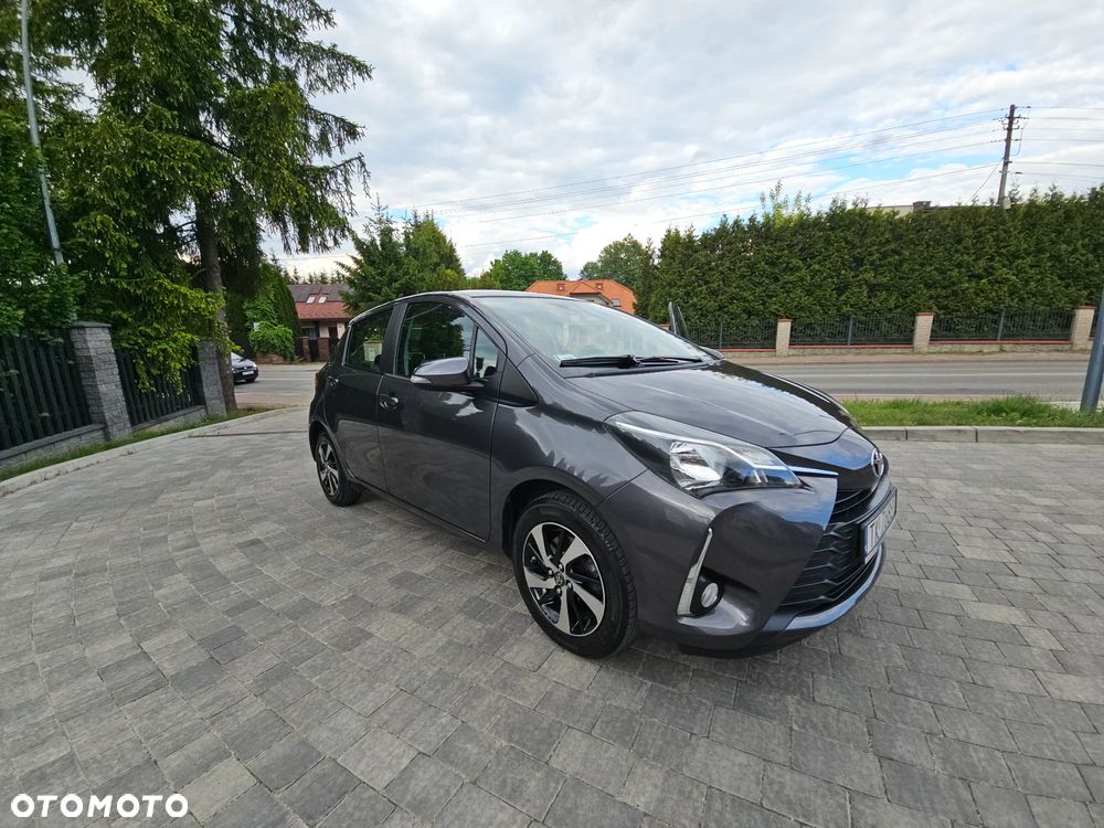 Toyota Yaris 1.5 Premium - 35