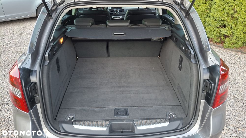 Renault Laguna dCi 150 FAP Start-Stop Bose Edition - 26