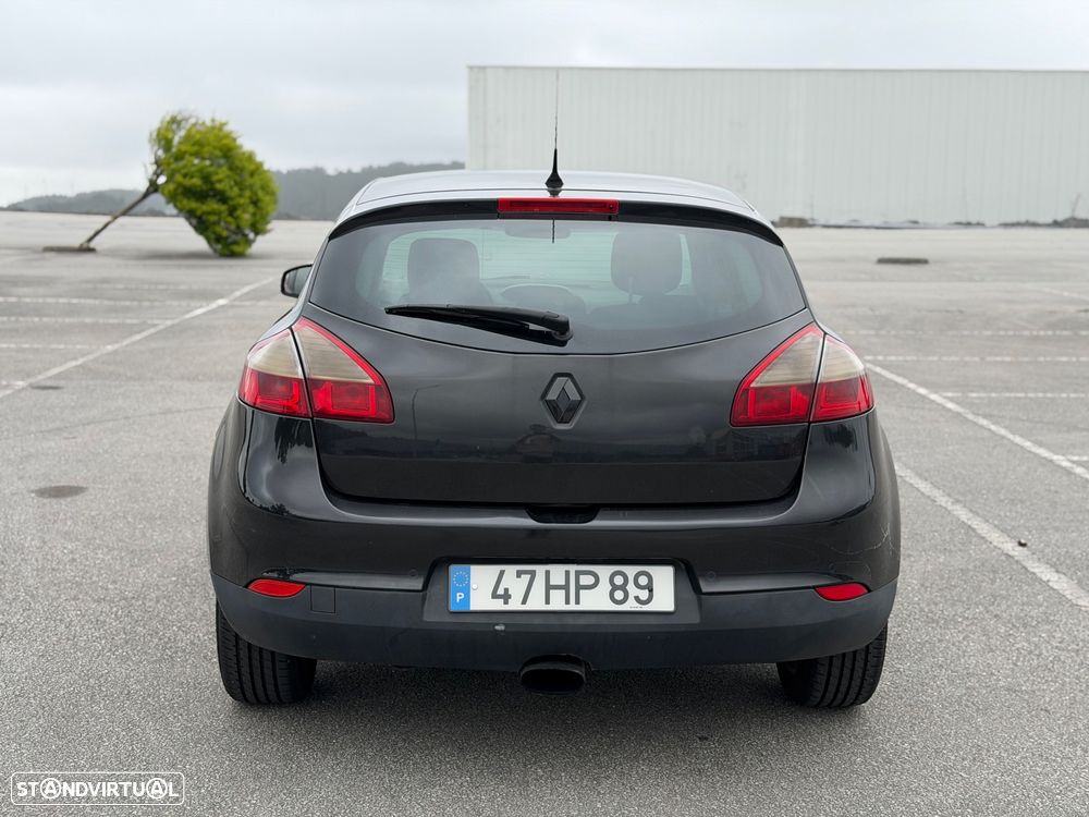 Renault Mégane 1.5 dCi Dynamique Luxe - 11